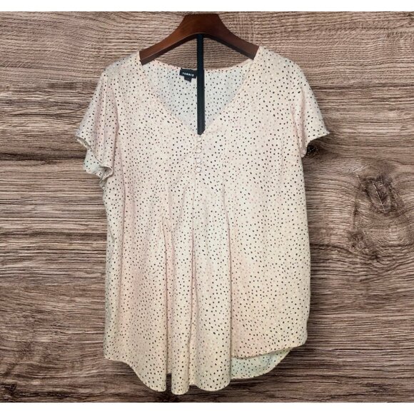 torrid Tops - Torrid Womens Pink Polka Dot Blouse Size 1 Short Sleeve Cottagecore Fairy Casual